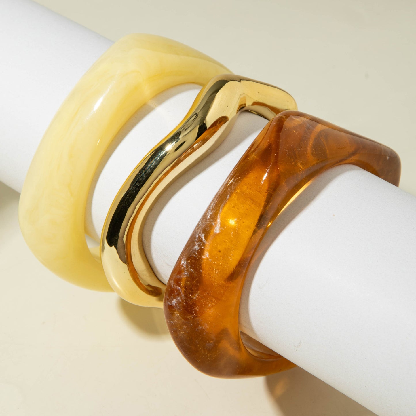 Fleur Chunky Acrylic Bangle