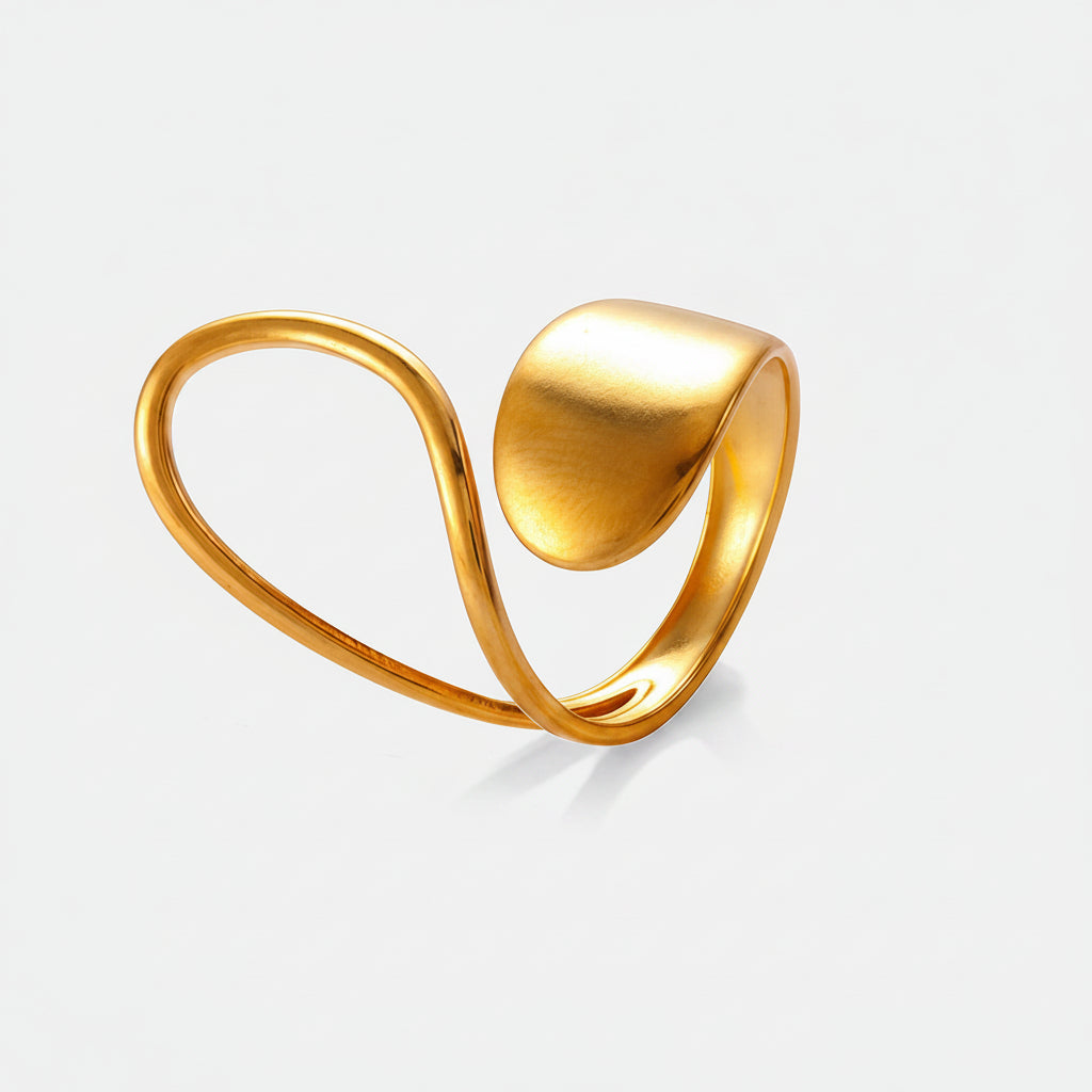 Lune Wave Ring