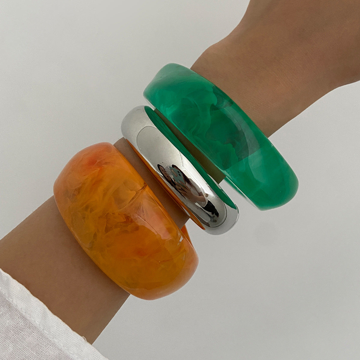 Fleur Resin Bangle