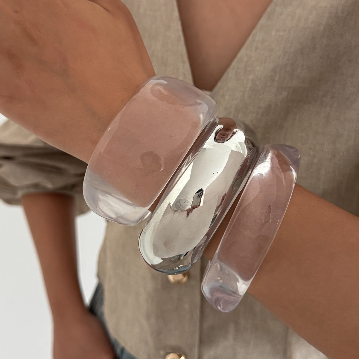 Lune Chunky Acrylic Bangle