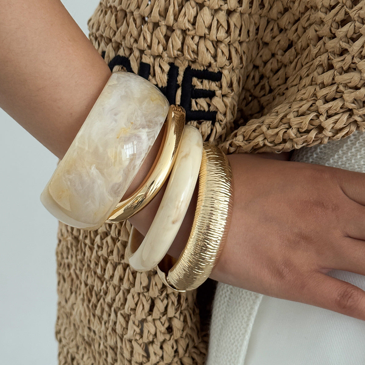 Fleur Chunky Resin Bangle