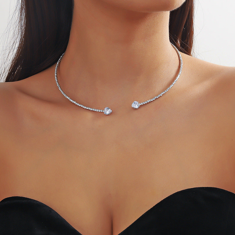 Lune Heart Choker Necklace