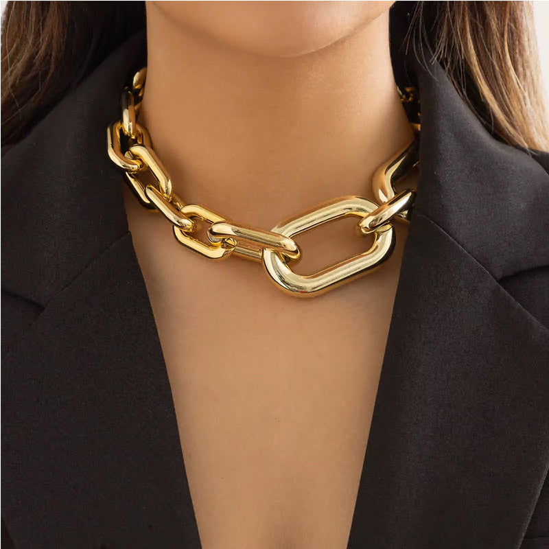 Lune Chunky Chain Necklace