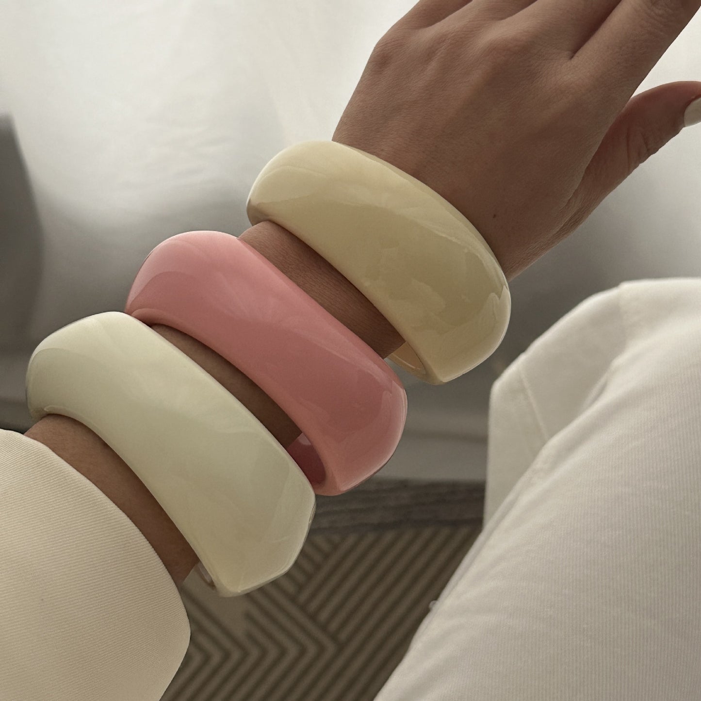 Lune Resin Bangle