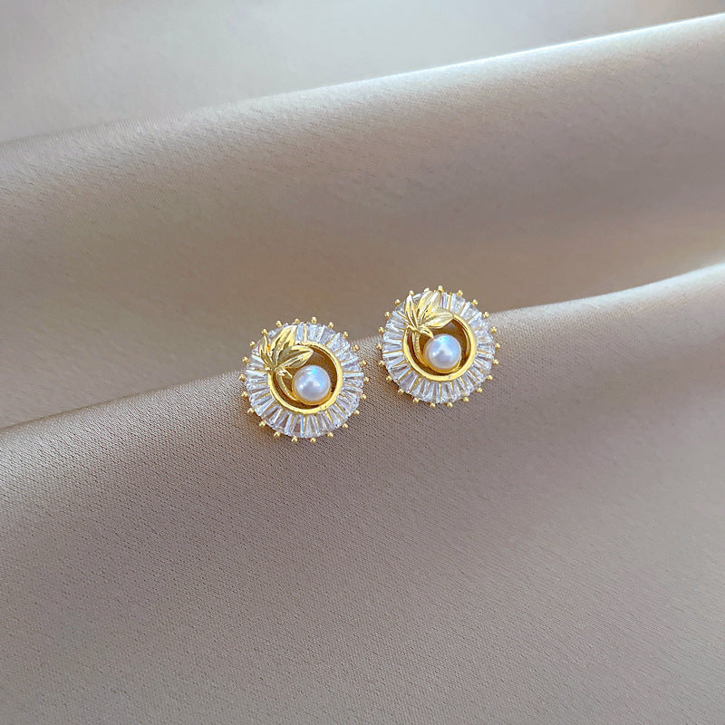 Fleur Earring & Necklace Set